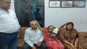 66 साल का दूल्हा, 57 साल की दुल्हनिया ने लिए सात फेरे… वृद्धाश्रम में बुजुर्गों में पनपी अनोखी प्रेम कहानी